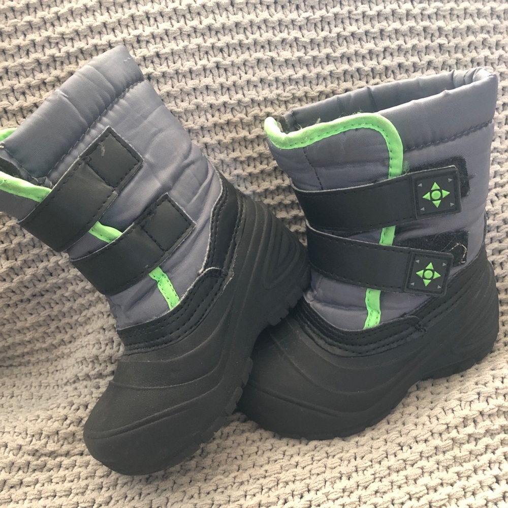 Toddler winter boots